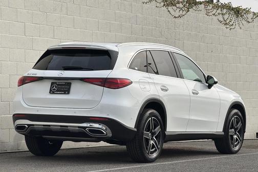 2026 Mercedes-Benz GLC 300 Base