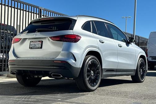 2025 Mercedes-Benz GLA 250 Base