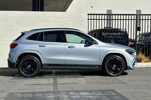 2025 Mercedes-Benz GLA 250 Base