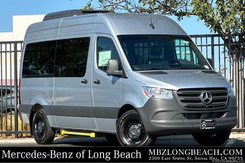 2025 Mercedes-Benz Sprinter 2500 144 WB Standard Roof Passenger