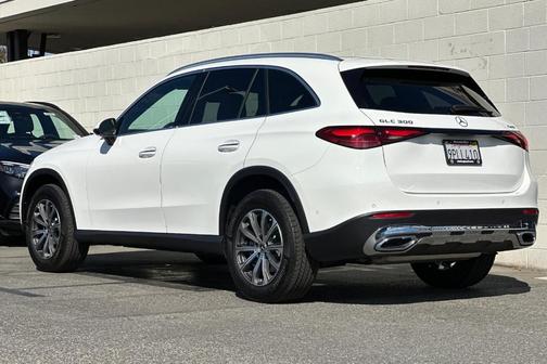 2025 Mercedes-Benz GLC 300 Base 4MATIC