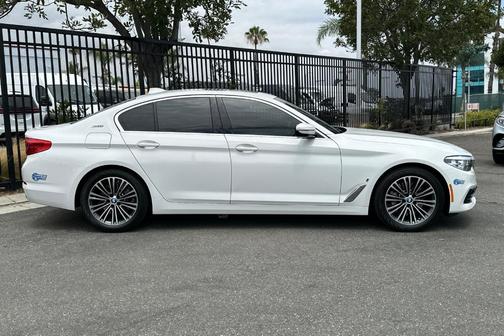 2019 BMW 530e iPerformance