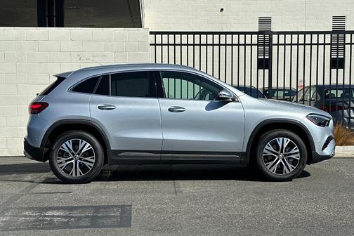 2026 Mercedes-Benz GLA 250 Base