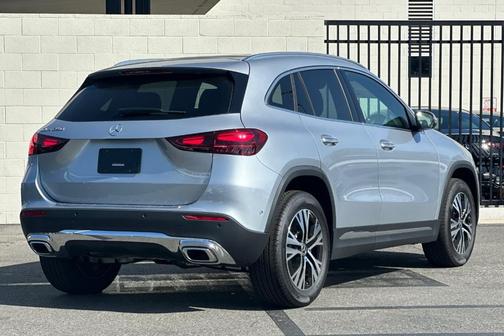 2026 Mercedes-Benz GLA 250 Base