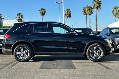 2022 Mercedes-Benz GLC 300 Base