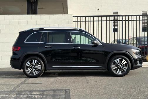 2025 Mercedes-Benz GLB 250 Base