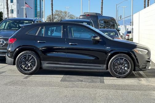 2025 Mercedes-Benz AMG GLA 35 Base