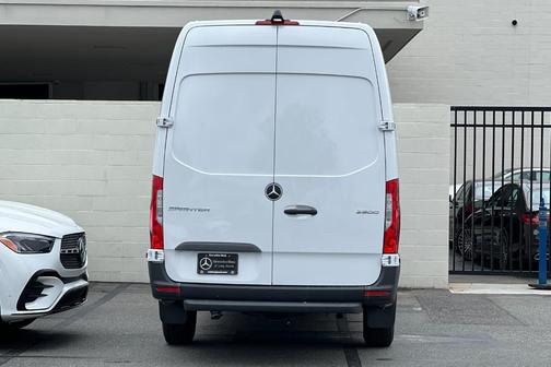 2025 Mercedes-Benz Sprinter 2500 High Roof