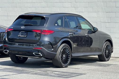 2025 Mercedes-Benz GLC 300 Base