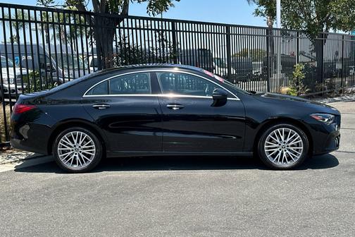 2025 Mercedes-Benz CLA 250