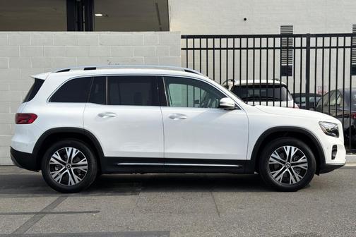 2025 Mercedes-Benz GLB 250 Base