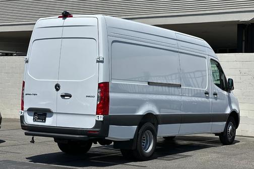 2025 Mercedes-Benz Sprinter 3500 High Roof