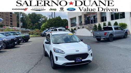 2022 Ford Escape SE