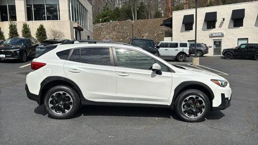 Crystal White Pearl 2021 Subaru Crosstrek Premium