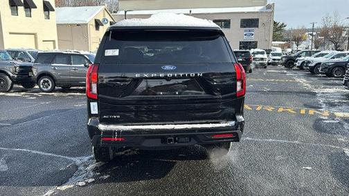 2026 Ford Expedition Active
