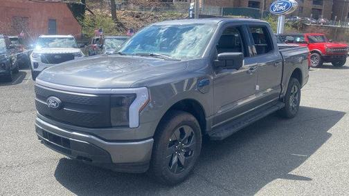 2025 Ford F-150 Lightning Flash