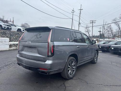 2021 Cadillac Escalade Sport