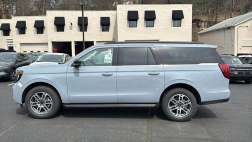 Glacier Gray Metallic Tri-Coat 2026 Ford Expedition Max Active 4x4