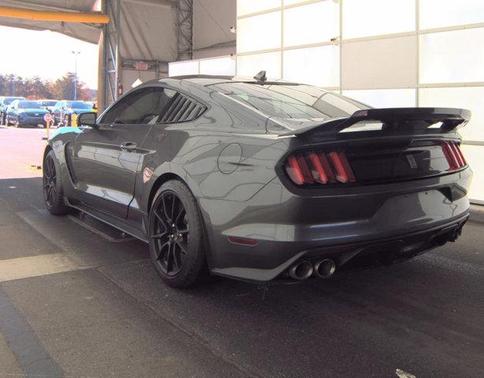 2020 Ford Shelby GT350 Base