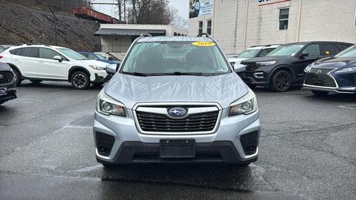 Ice Silver Metallic 2019 Subaru Forester Premium
