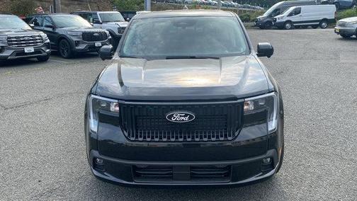2025 Ford Maverick Lobo
