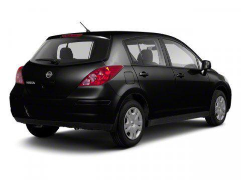 2010 Nissan Versa 1.8 SL