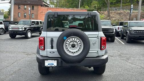 Avalanche 2026 Ford Bronco Base