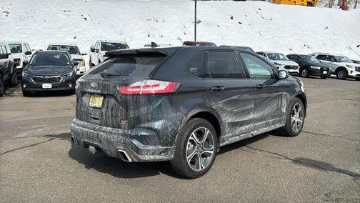 2022 Ford Edge ST