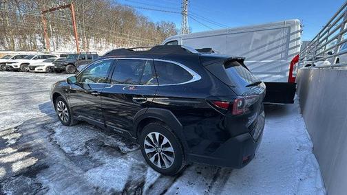 2023 Subaru Outback Touring XT