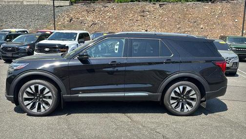 Agate Black Metallic 2025 Ford Explorer Platinum