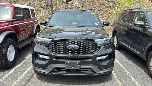 Agate Black Metallic 2022 Ford Explorer ST