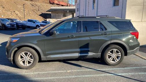 2023 Ford Explorer XLT