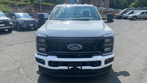 2025 Ford F-350 XL