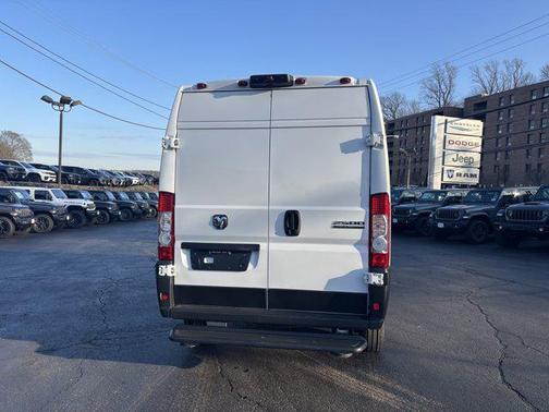 2025 RAM ProMaster 2500 Tradesman