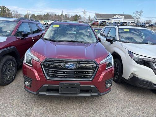 2023 Subaru Forester Premium