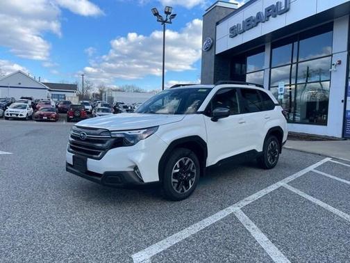 2025 Subaru Forester Premium