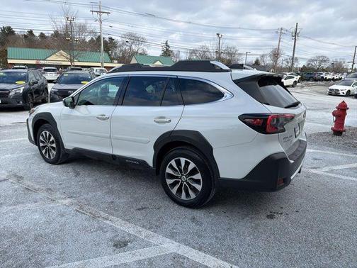 2023 Subaru Outback Touring XT