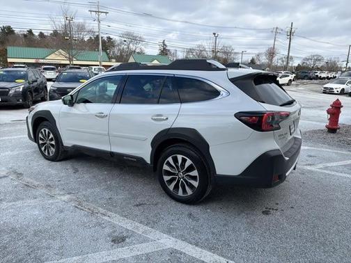 2023 Subaru Outback Touring XT