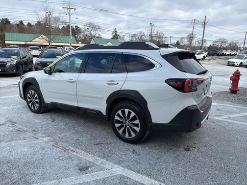 2023 Subaru Outback Touring XT