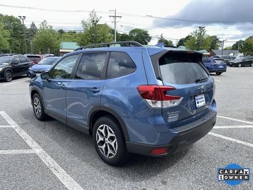2022 Subaru Forester Premium