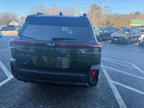 Deep Emerald Green 2026 Subaru Outback Limited