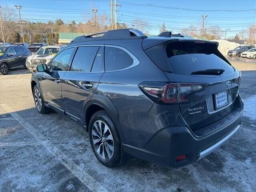 2024 Subaru Outback Touring XT