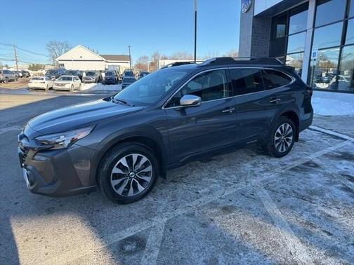 2024 Subaru Outback Touring XT