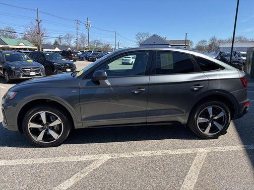 Daytona Gray Pearl Effect 2023 Audi Q5 45 S line Premium Plus