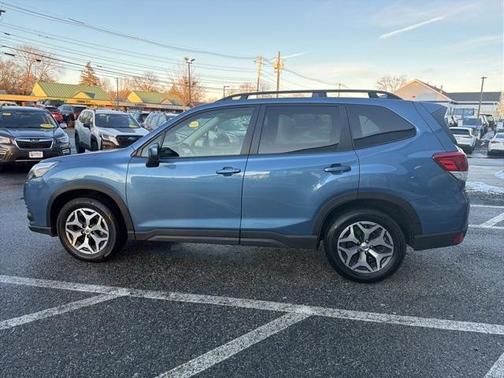 2023 Subaru Forester 2.5i Premium