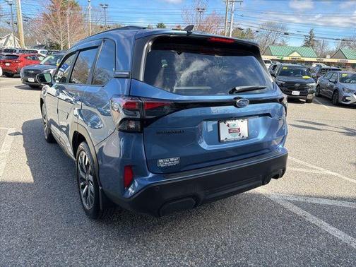Horizon Blue Pearl 2025 Subaru Forester Touring