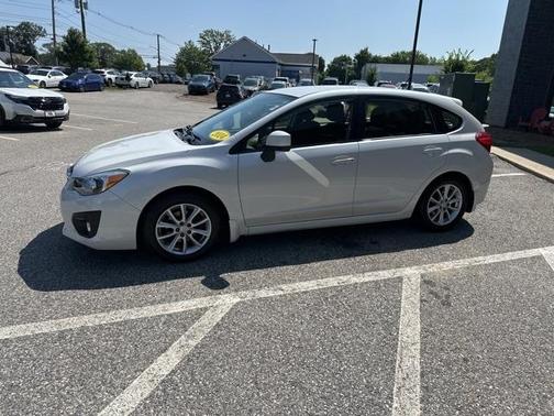 2014 Subaru Impreza 2.0i Premium