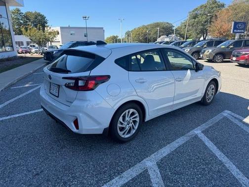 2025 Subaru Impreza Base