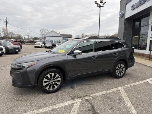 2023 Subaru Outback Touring XT