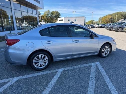 2019 Subaru Impreza 2.0i